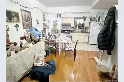 35-09 Leavitt Street, Flushing, NY 11354 - Photo 2
