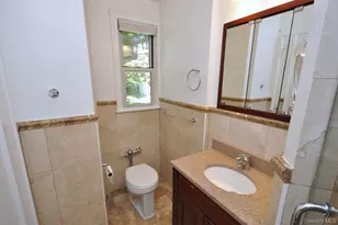 11 Sentry Pl, Scarsdale, NY 10583 - Photo 6