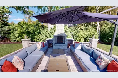 5 Halsey Avenue, East Quogue, NY 11942 - Photo 2