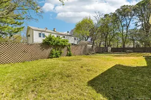 39 Harrison Ave, Centereach, NY 11720 - Photo 26