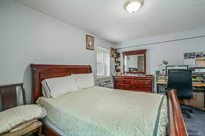 144-55 Melbourne Ave #2E, Flushing, NY 11367 - Photo 8