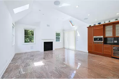 14 Belvedere Court, North Hills, NY 11030 - Photo 14
