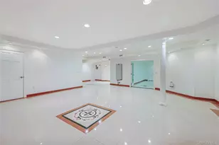 14 Belvedere Ct, North Hills, NY 11030 - Photo 36