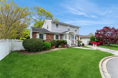 2 2nd Avenue, Farmingdale, NY 11735 - Photo 2