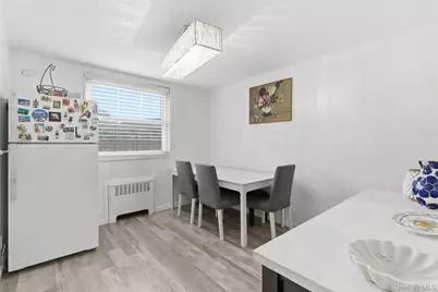 6116 Little Neck Parkway #936, Little Neck, NY 11362 - Photo 6