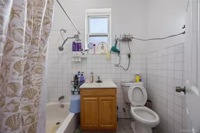 2412 Grand Avenue, Bronx, NY 10468 - Photo 40