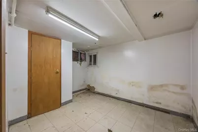 2412 Grand Avenue, Bronx, NY 10468 - Photo 22