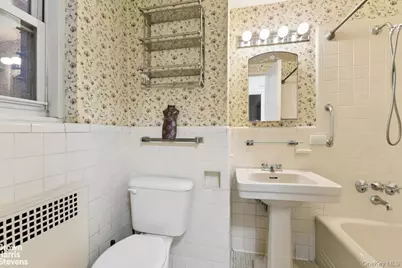 180 Cabrini Boulevard #118, New York, NY 10033 - Photo 24