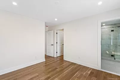172A Harvard Street, Westbury, NY 11590 - Photo 24