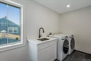172A Harvard St, Westbury, NY 11590 - Photo 30