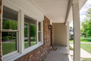 10 Tudor Dr, Stony Brook, NY 11790 - Photo 2
