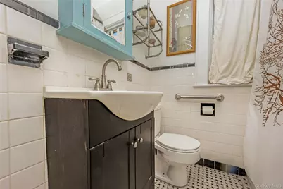 4522 Wilder Avenue, Bronx, NY 10466 - Photo 12