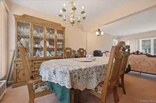 58 Lyon St, Valley Stream, NY 11580 - Photo 12