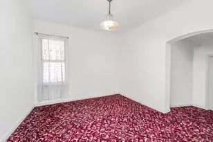 429 E 238th St, Bronx, NY 10470 - Photo 8