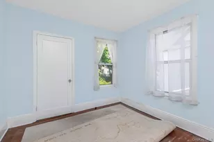 429 E 238th St, Bronx, NY 10470 - Photo 10