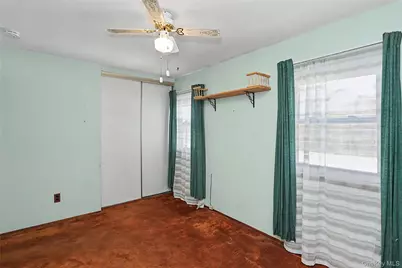 2410 Farmers Avenue #16, Bellmore, NY 11710 - Photo 16