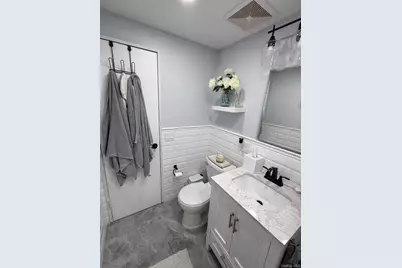 200-10 17th Avenue #2-89, Whitestone, NY 11360 - Photo 26