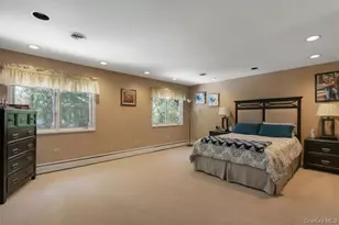 4 Spencer Ct, Orangeburg, NY 10962 - Photo 16