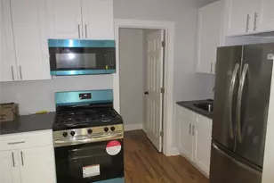 949 E 213th St, Bronx, NY 10469 - Photo 6