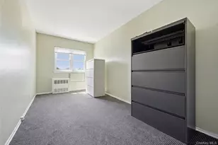 265-05 Hillside Ave., Floral Park, NY 11004 - Photo 12