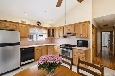 162-19 85th Street, Howard Beach, NY 11414 - Photo 6