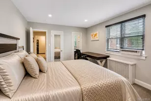 261-10 Langston Ave, Glen Oaks, NY 11004 - Photo 12