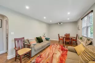 261-10 Langston Ave, Glen Oaks, NY 11004 - Photo 6