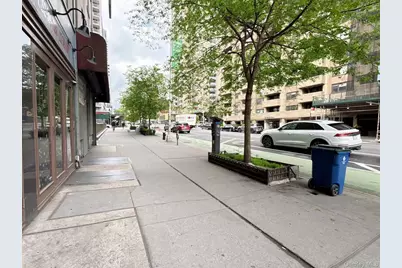 1694 2nd Avenue, New York, NY 10128 - Photo 2