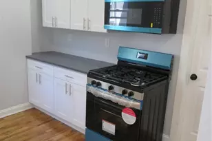949 E 213th St, Bronx, NY 10469 - Photo 6