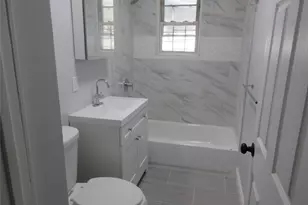949 E 213th St, Bronx, NY 10469 - Photo 8