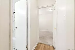 102-12 65th Ave, Forest Hills, NY 11375 - Photo 20