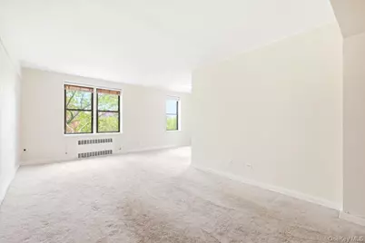 102-12 65th Avenue #C35, Forest Hills, NY 11375 - Photo 6
