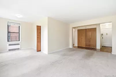 102-12 65th Avenue #C35, Forest Hills, NY 11375 - Photo 8