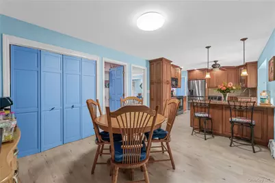 24 Sabre Drive, Selden, NY 11784 - Photo 4