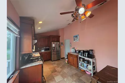 37 Jonquill Lane, Kings Park, NY 11754 - Photo 6