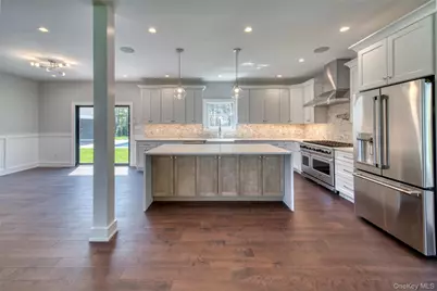 800 Corey Creek Lane, Southold, NY 11971 - Photo 6