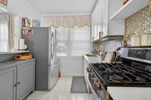 188-11 Dunkirk Dr, Jamaica, NY 11412 - Photo 20