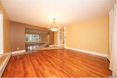 4025 Boston Avenue, Seaford, NY 11783 - Photo 10