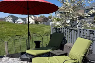 735 Spring Lake Dr, Middle Island, NY 11953 - Photo 14