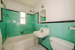 812 Swinton Ave, Bronx, NY 10465 - Photo 28