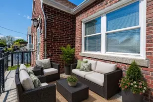 812 Swinton Ave, Bronx, NY 10465 - Photo 2