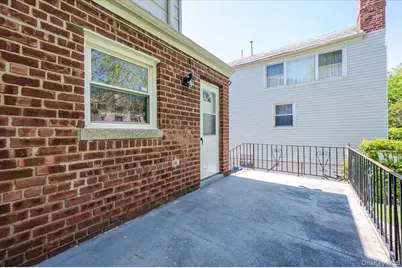812 Swinton Avenue, Bronx, NY 10465 - Photo 38