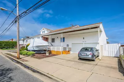 165 Gordon Place, Freeport, NY 11520 - Photo 1