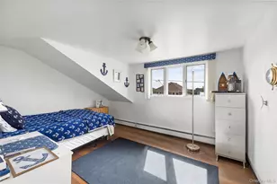 165 Gordon Pl, Freeport, NY 11520 - Photo 20