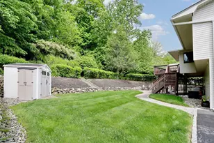 8 Medford Pl, Nanuet, NY 10954 - Photo 38