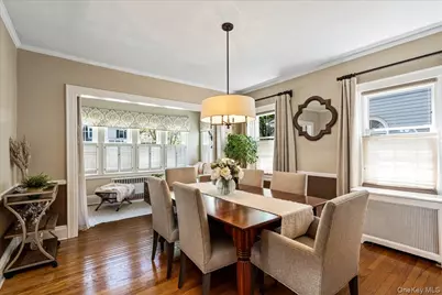 94 Roosevelt Street, Garden City, NY 11530 - Photo 4