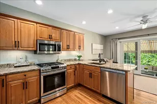 94 Roosevelt St, Garden City, NY 11530 - Photo 8