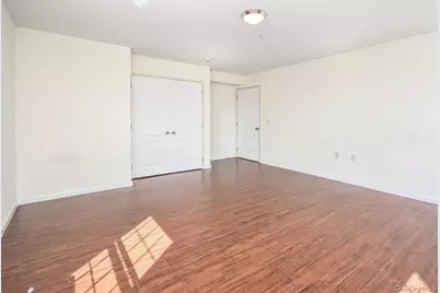 200 Carney Street #108, Glen Cove, NY 11560 - Photo 12