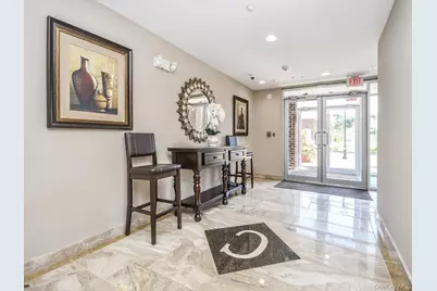 200 Carney Street #108, Glen Cove, NY 11560 - Photo 16