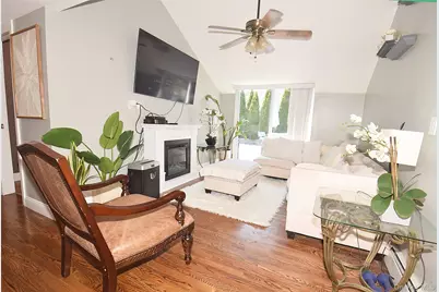 130 Winganhauppauge Road, Islip, NY 11751 - Photo 28
